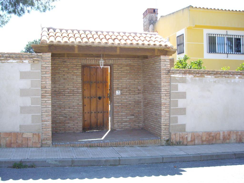 Casa Rural La Piedra De Juana Мальпартида-де-Касерес Экстерьер фото